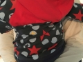 Hoodie letz knöpf Tragebild klein hinten-janaknöpfchen. nähen für jungs