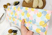 Vorderseite der selbstgenähten Messertasche. JanaKnöpfchen - Nähen für Jungs