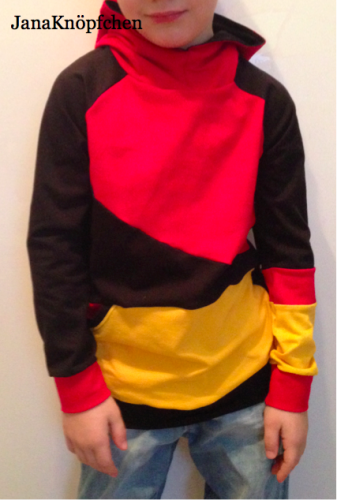 EM Miro selbstgenäht einen Hoodie für den Großen. JanaKnöpfchen - Nähen für Jungs