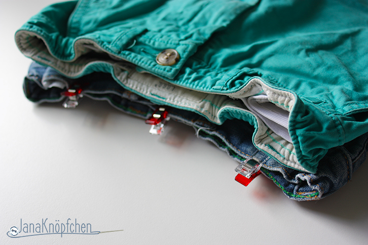 Tutorial kurze Jeanshosen aus Jeans nähen. JanaKnöpfchen - Nähen für Jungs. Nähblog