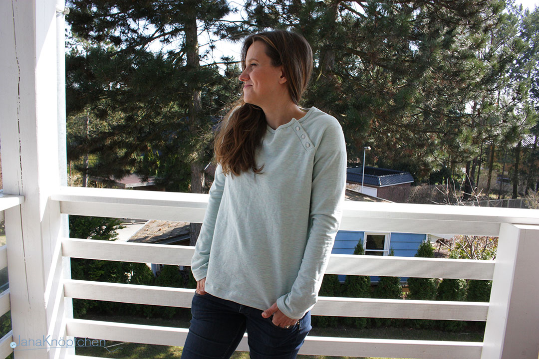 Blogpost Probenähen des Pullovers Lova von Kreativlabor Berlin und Schnittmacher Berlin. JanaKnöpfchen - Nähen für Jungs