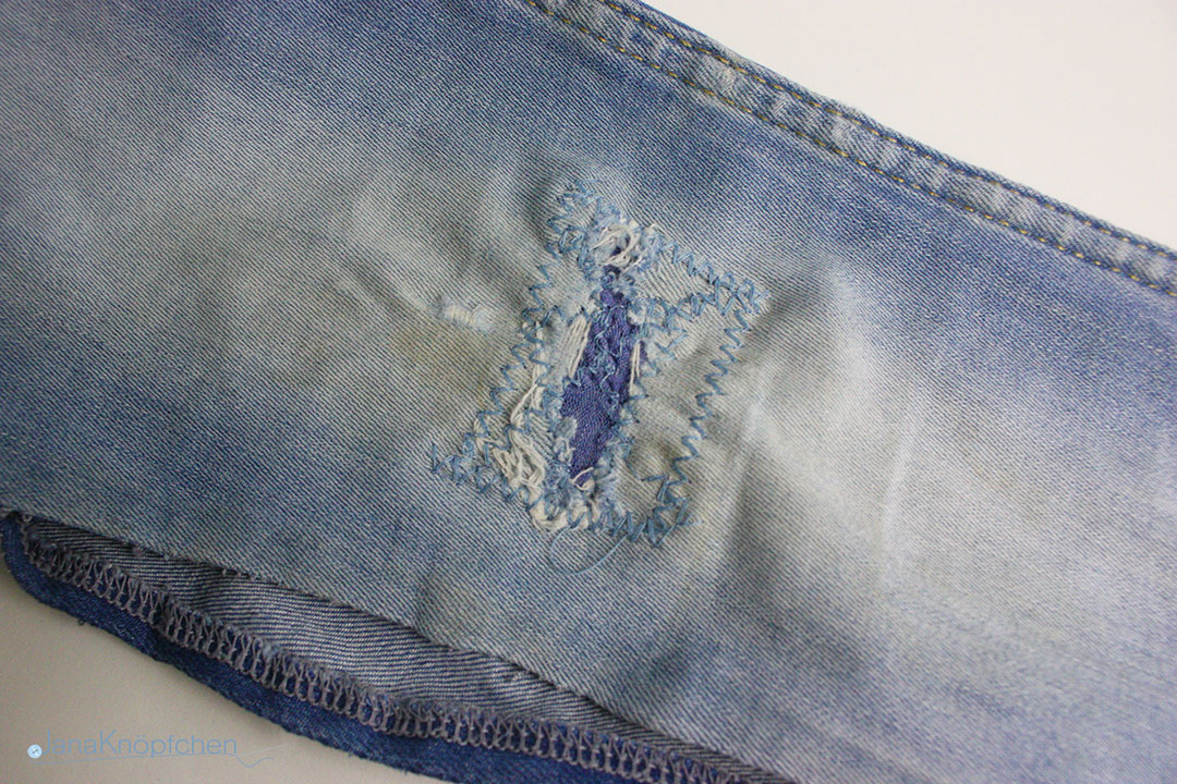 Tutorial wie flicke ich eine Jeans? Riß mit Jersey flicken. JanaKnöpfchen - Nähen für Jungs