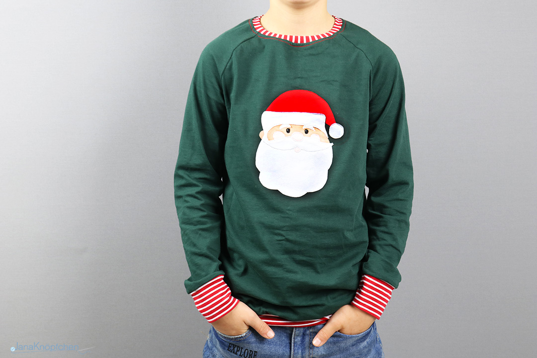 Weihnachtsshirt mit Weihnachtsmannapplikation für Jungs - Partnerlook unterm Tannenbaum. JanaKnöpfchen - Nähen für Jungs