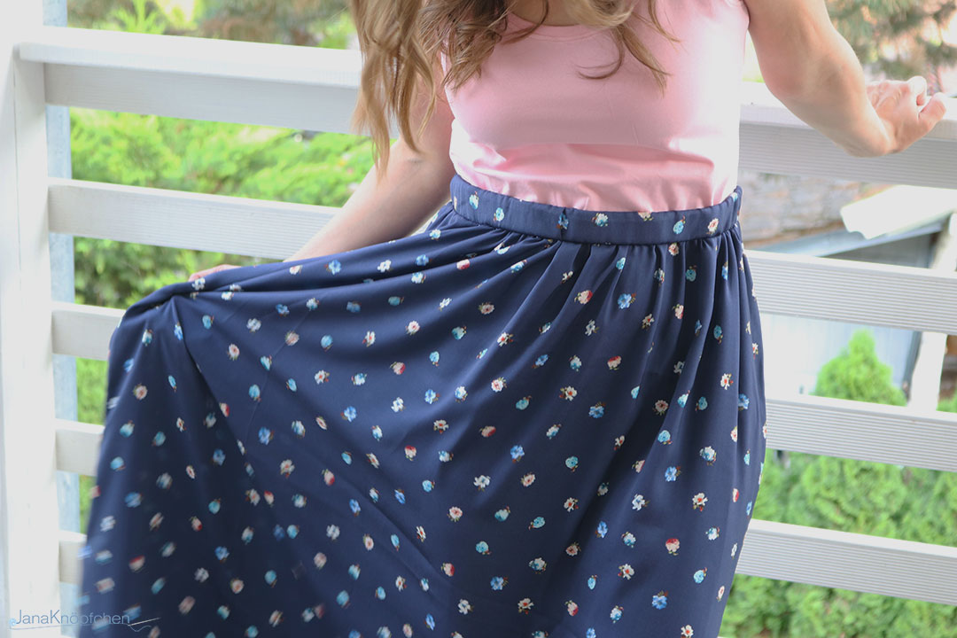 Mein erstes selbstgenähtes Maxikleid für den Sommer. JanaKnöpfchen - Nähen für Jungs