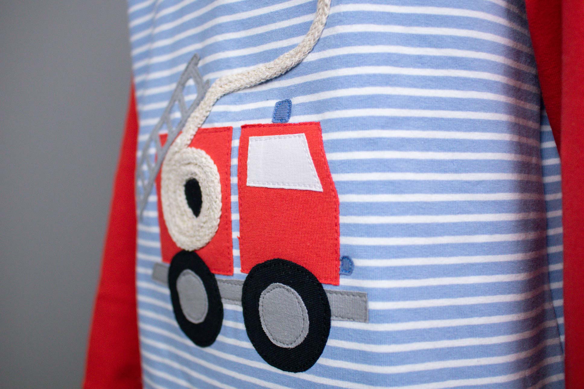 Handmade Kinderkleidung Geburtstagsshirt-Feuerwehr-JanaKnoepfchen-Shop