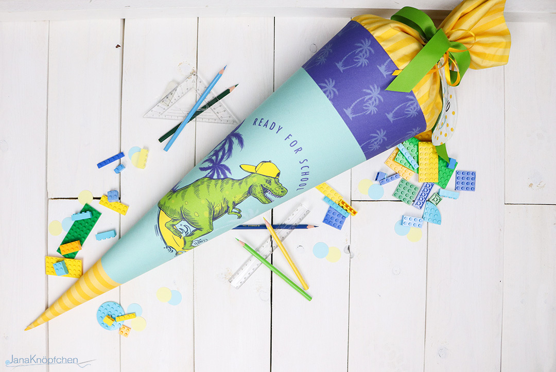Blogpost Schultüte nähen für Einschulung eines Dinofans. JanaKnöpfchen - Nähen für Jungs