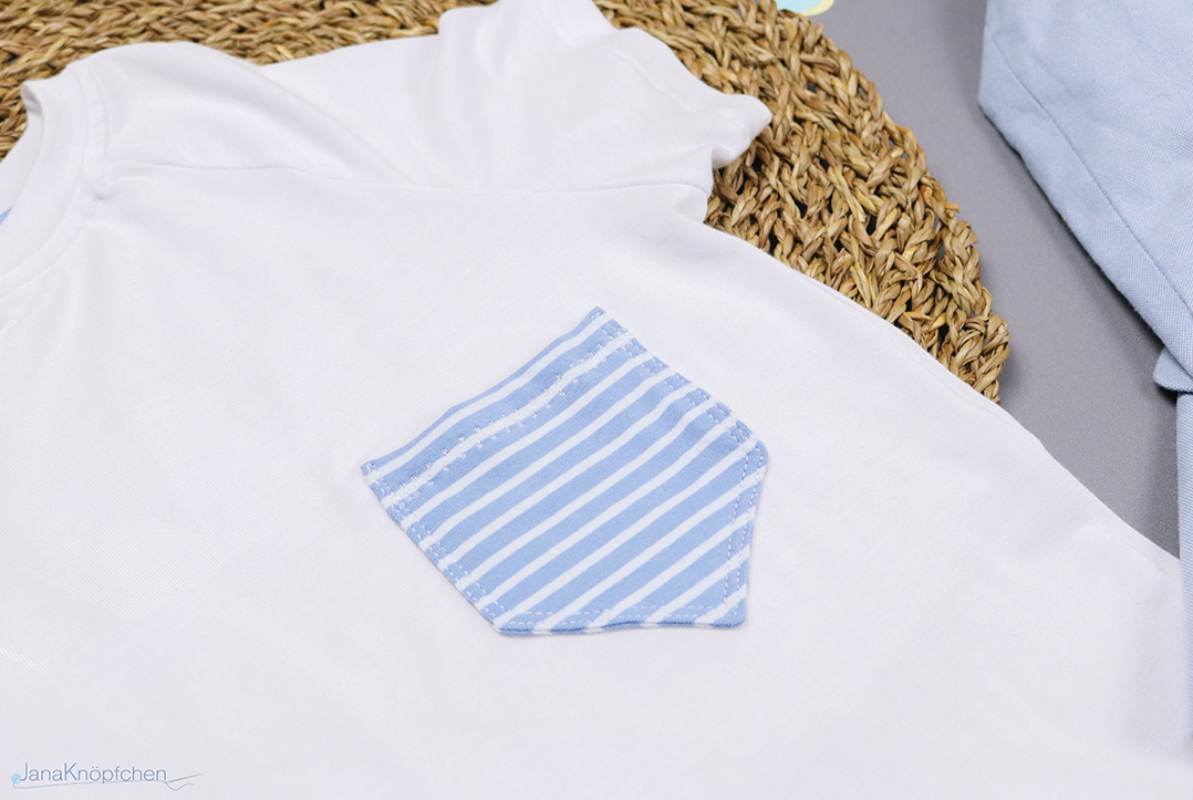Detail der Brusttasche auf dem selbstgenähten T-Shirt für Jungs. JanaKnöpfchen - Nähen für Jungs