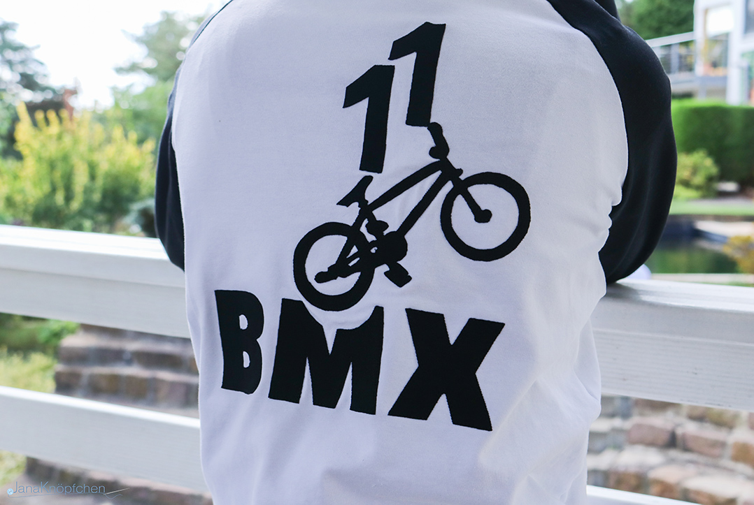 Applikation BMX auf Shirt nähen. JanaKnöpfchen - Nähen für Jungs
