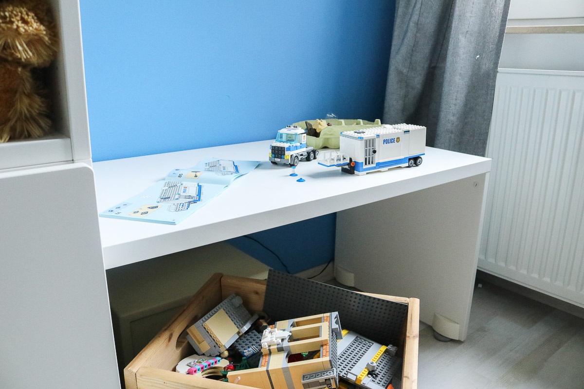 Lego-Bautisch im Kinderzimmer. JanaKnöpfchen - Nähen für Jungs