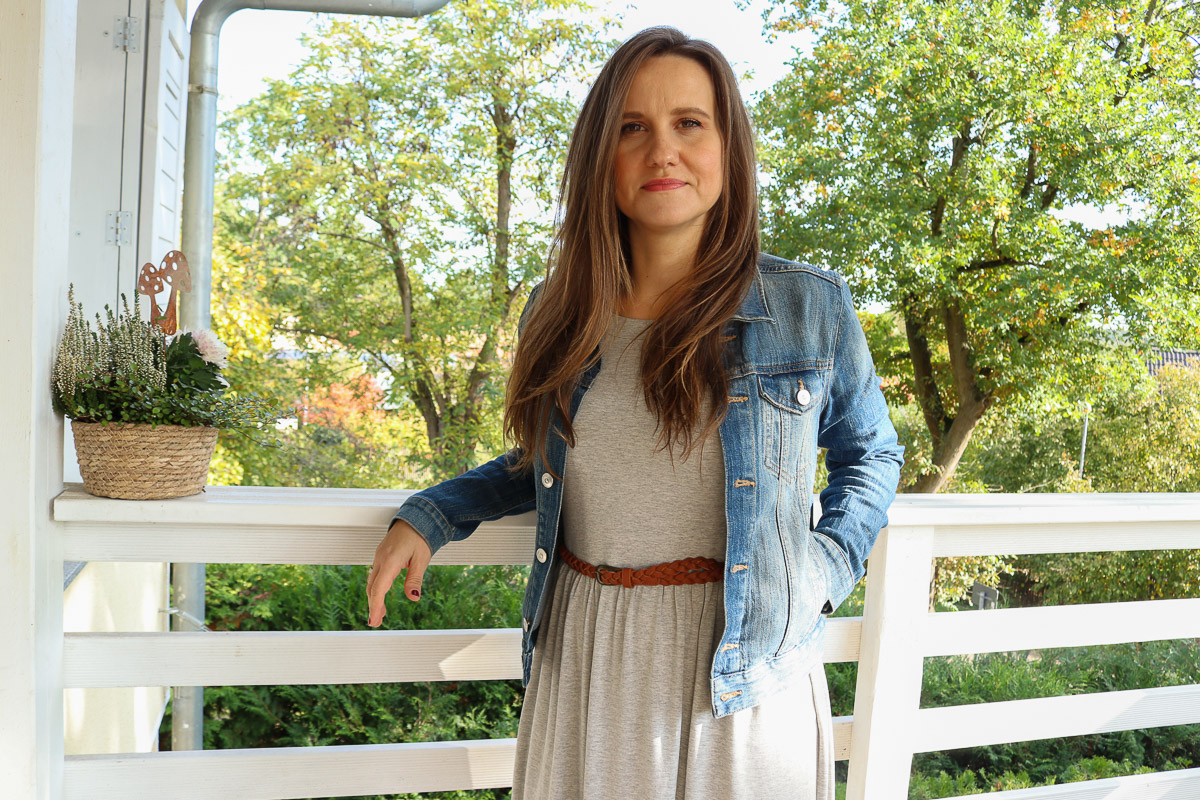 Kombination für den Frühling Kleid mit Jeansjacke. JanaKnöpfchen - Nähen für Jungs