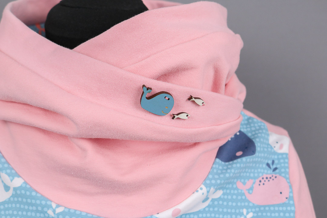 Hoodiekleid mit Walen nähen. Kundenauftrag für individuelle Kleidung. JanaKnöpfchen - Nähen für Jungs