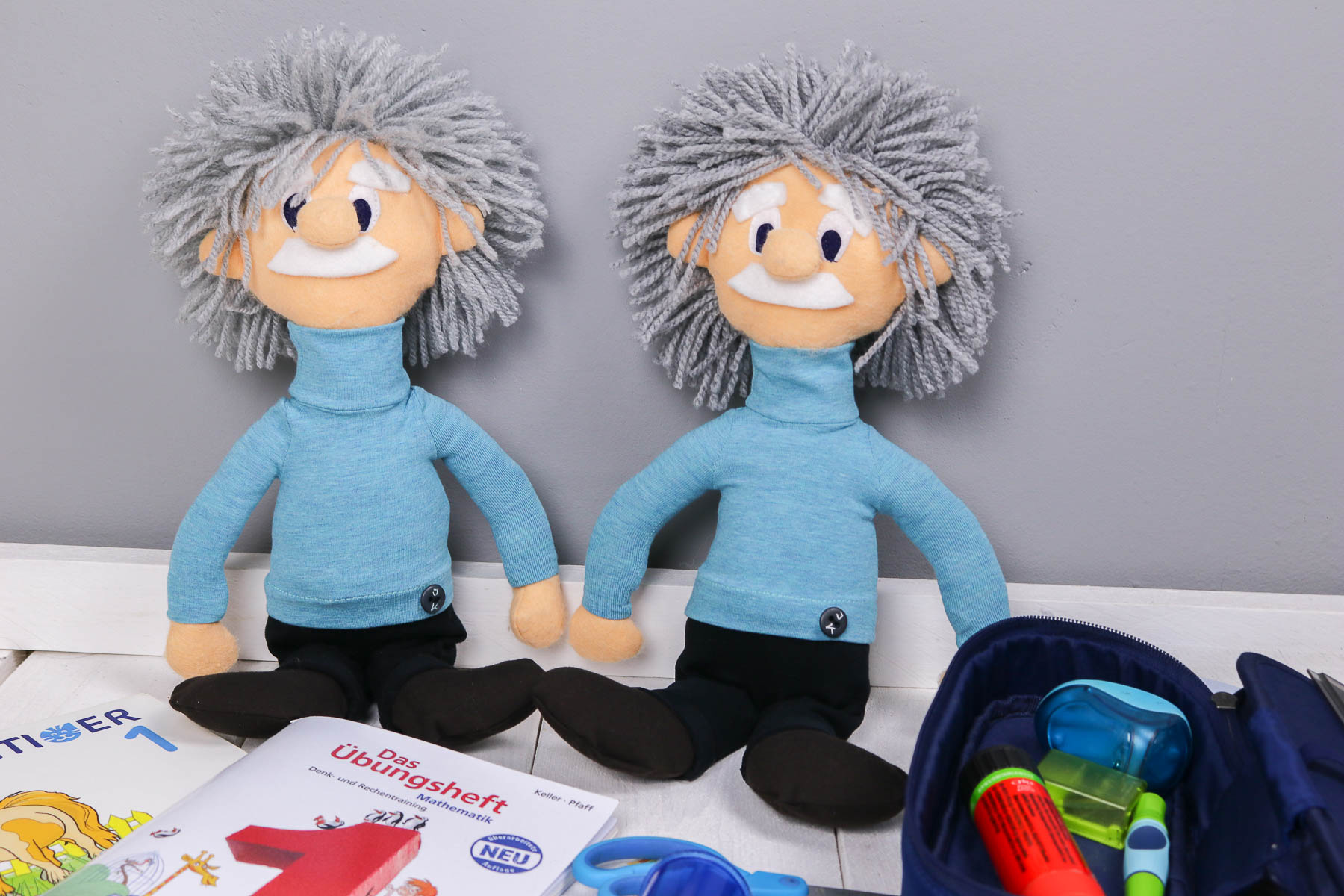 Klassenmaskottchen Albert Einstein Puppen nähen. JanaKnöpfchen - Nähen für Jungs