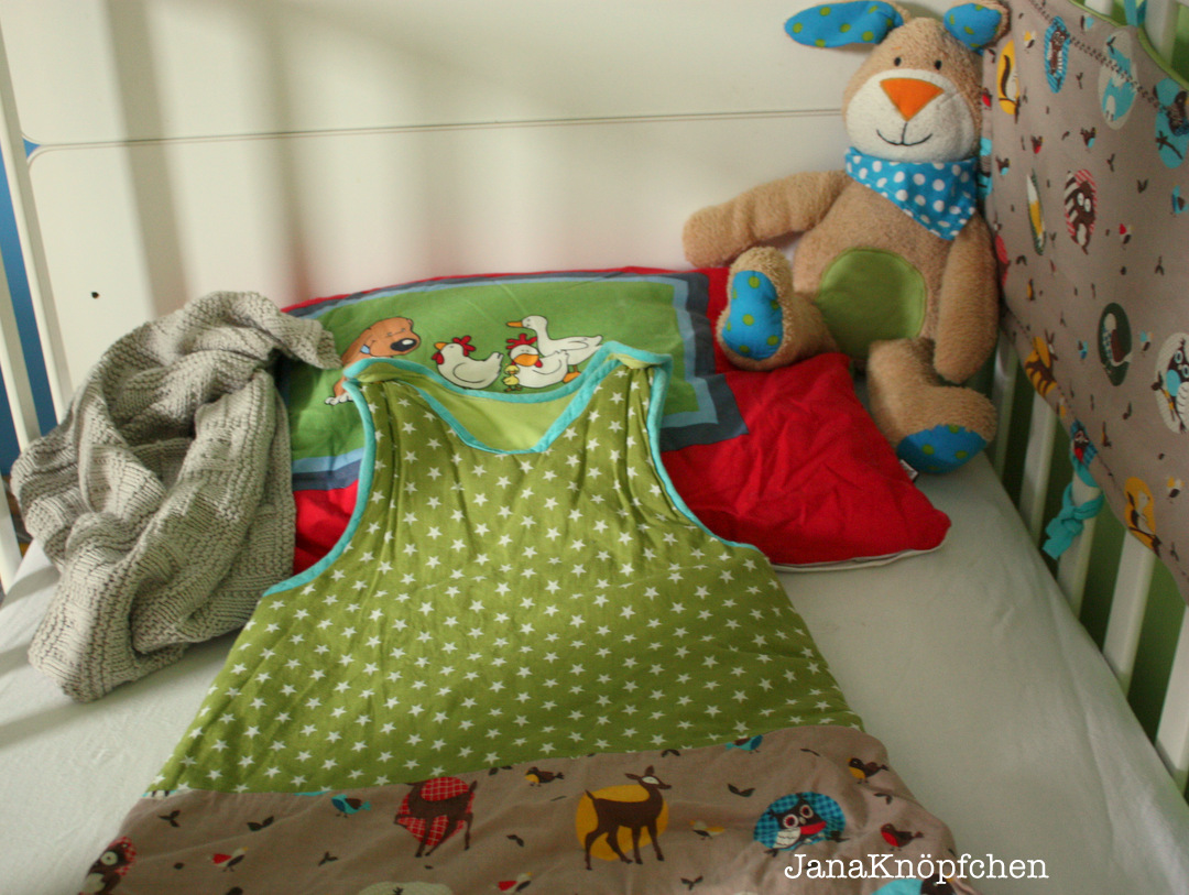 Kuschligen Schlafsack nähen für kleine Jungs. JanaKnöpfchen - Nähen für Jungs